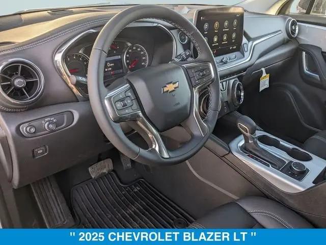 2025 Chevrolet Blazer AWD 3LT