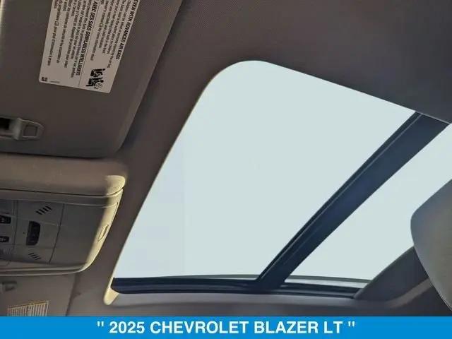 2025 Chevrolet Blazer AWD 3LT