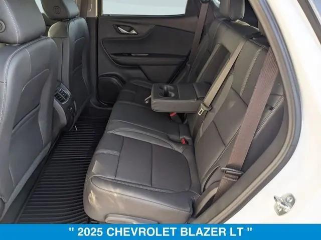 2025 Chevrolet Blazer AWD 3LT