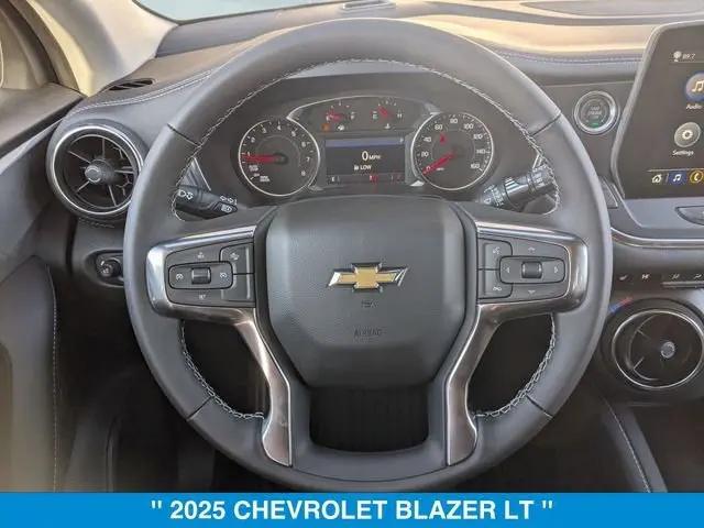 2025 Chevrolet Blazer AWD 3LT