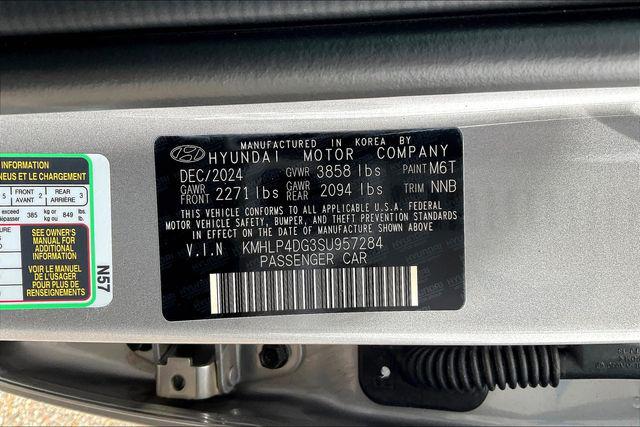 New 2025 Hyundai Elantra For Sale in Olive Branch, MS