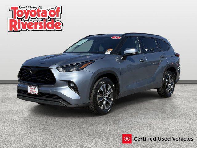 2022 Toyota Highlander XLE for sale in Riverside, CA