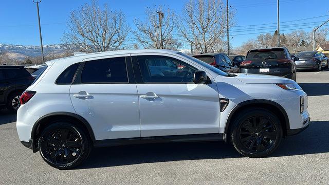 2024 Mitsubishi Outlander Sport 2.0 LE AWC