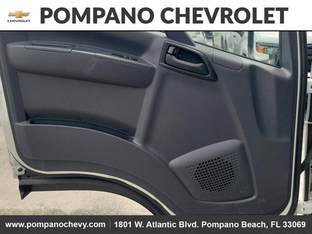 2025 Chevrolet 5500 2WD Reg Cab 150"