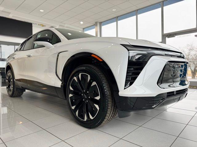 2025 Chevrolet V Blazer eAWD RS