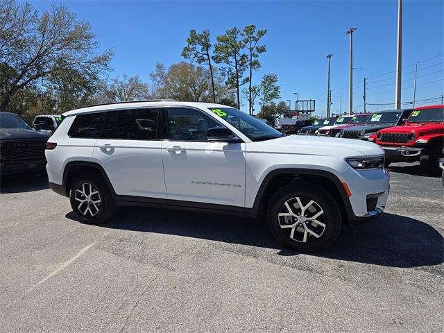 2025 Jeep Grand Cherokee GRAND CHEROKEE L LIMITED 4X2
