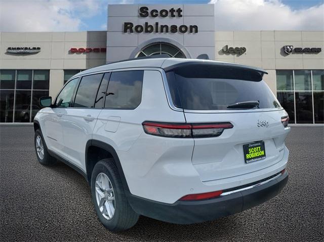 2025 Jeep Grand Cherokee GRAND CHEROKEE L LAREDO 4X2