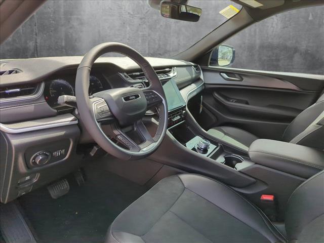 2025 Jeep Grand Cherokee GRAND CHEROKEE L ALTITUDE X 4X2