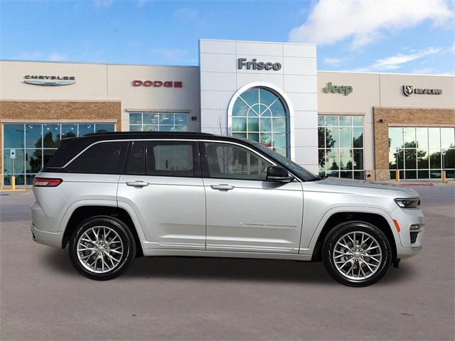 2025 Jeep Grand Cherokee GRAND CHEROKEE SUMMIT 4X4