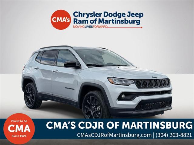 2025 Jeep Compass COMPASS LATITUDE 4X4
