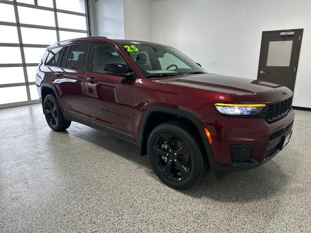 2025 Jeep Grand Cherokee GRAND CHEROKEE L ALTITUDE X 4X4