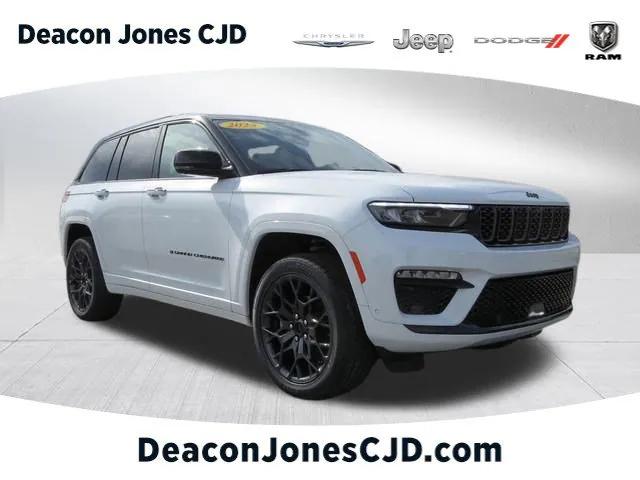 2025 Jeep Grand Cherokee GRAND CHEROKEE SUMMIT RESERVE 4X4