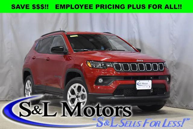 2025 Jeep Compass COMPASS LATITUDE 4X4
