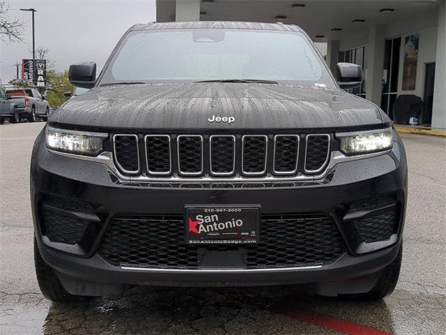 2025 Jeep Grand Cherokee GRAND CHEROKEE LAREDO 4X2
