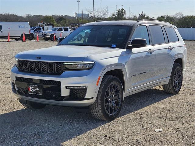 2025 Jeep Grand Cherokee GRAND CHEROKEE L SUMMIT 4X4