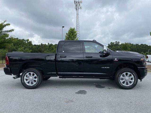 2025 RAM Ram 3500 RAM 3500 LARAMIE CREW CAB 4X4 64 BOX