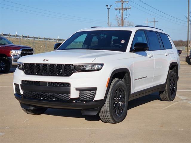 2025 Jeep Grand Cherokee GRAND CHEROKEE L ALTITUDE X 4X4