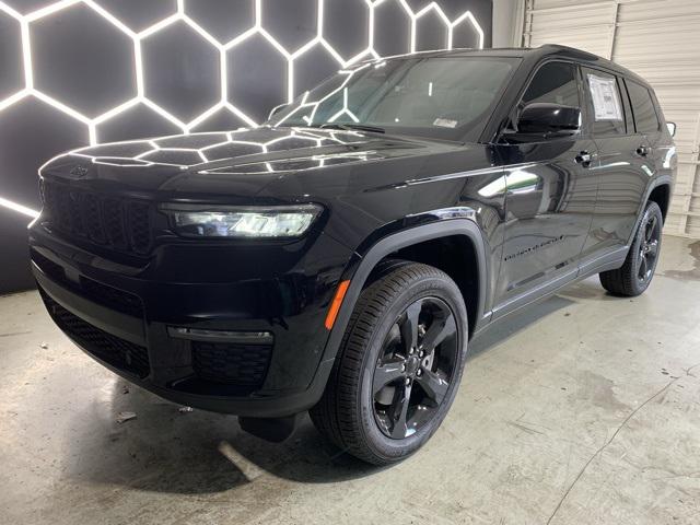 2025 Jeep Grand Cherokee GRAND CHEROKEE L LIMITED 4X2