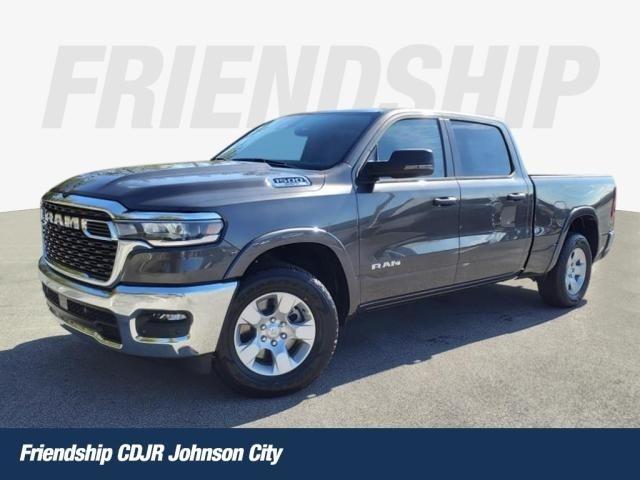 2025 RAM Ram 1500 RAM 1500 BIG HORN CREW CAB 4X4 64 BOX