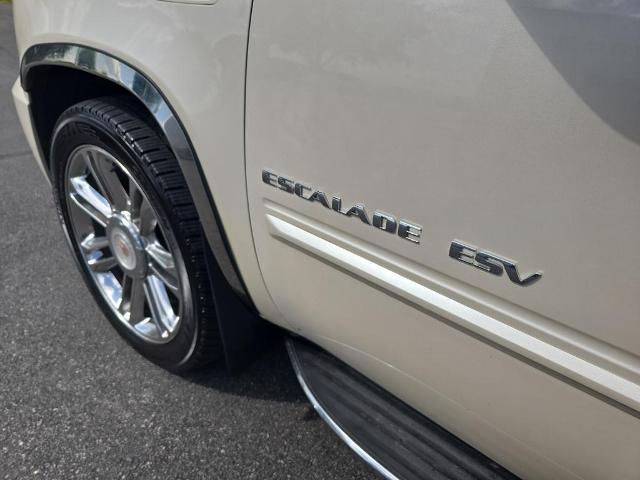 2012 Cadillac Escalade ESV Luxury
