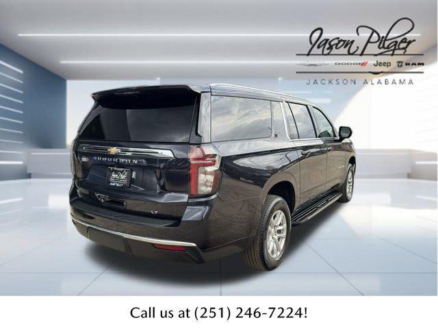 2023 Chevrolet Suburban 4WD LT