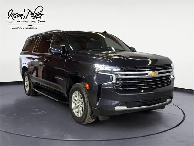2023 Chevrolet Suburban 4WD LT