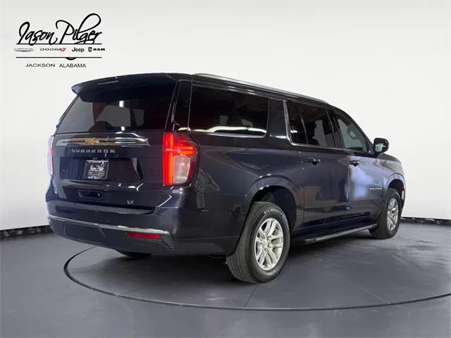 2023 Chevrolet Suburban 4WD LT