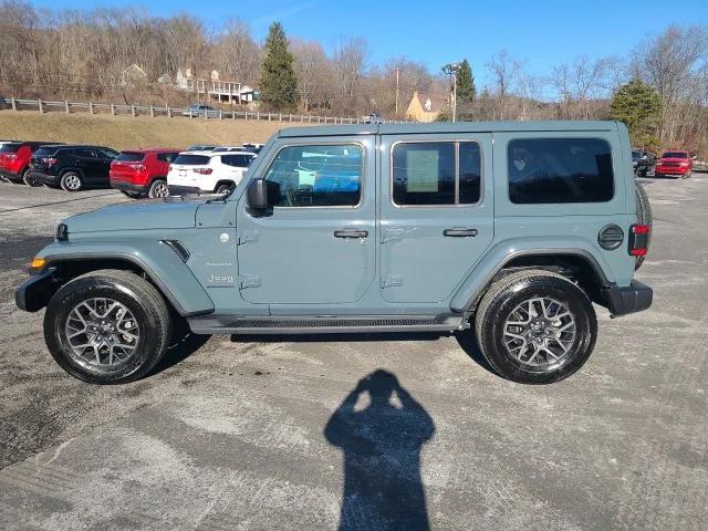 2024 Jeep Wrangler 4-Door Sahara 4x4