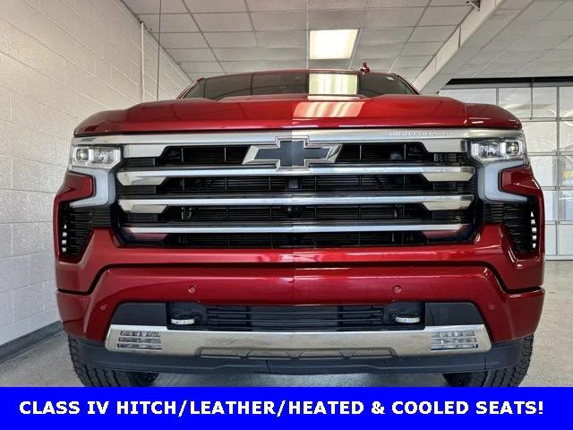 2023 Chevrolet Silverado 1500 4WD Crew Cab Short Bed High Country