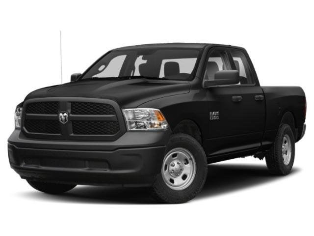 2018 RAM 1500 Express Quad Cab 4x4 64 Box