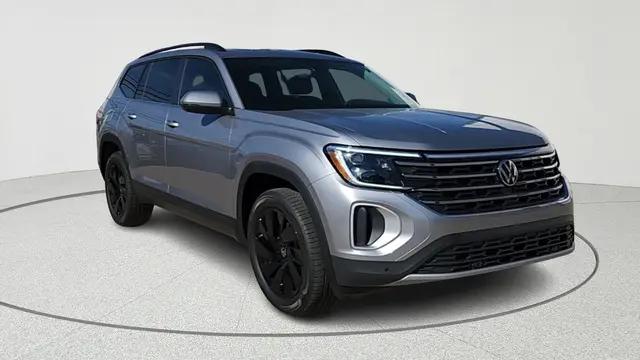 2025 Volkswagen Atlas 2.0T SE w/Technology for sale in Dallas, TX