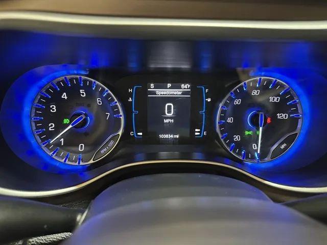 2017 Chrysler Pacifica Touring-L