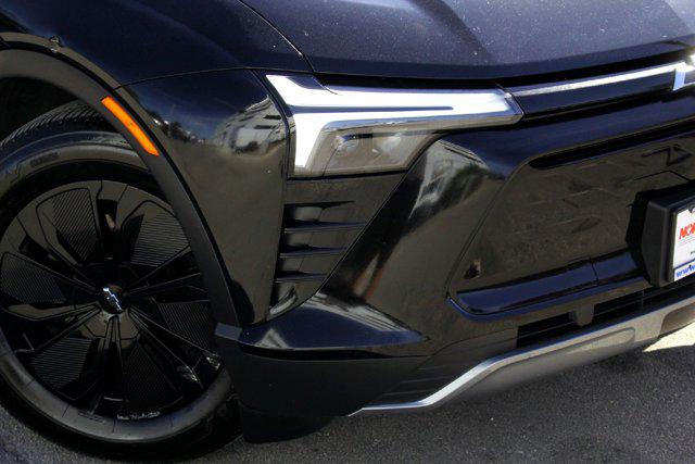 2025 Chevrolet V Blazer eAWD LT