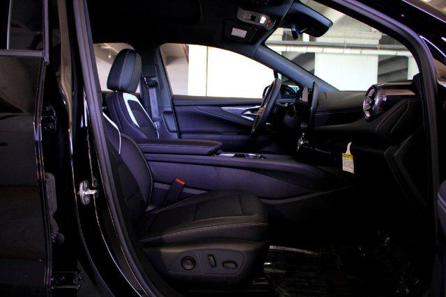 2025 Chevrolet V Blazer eAWD LT