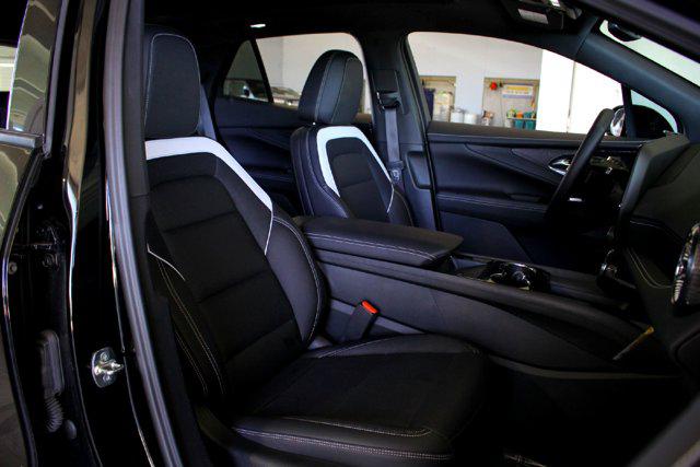 2025 Chevrolet V Blazer eAWD LT