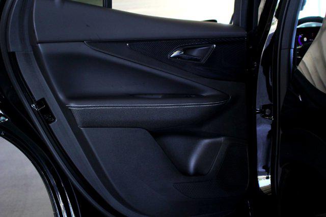2025 Chevrolet V Blazer eAWD LT