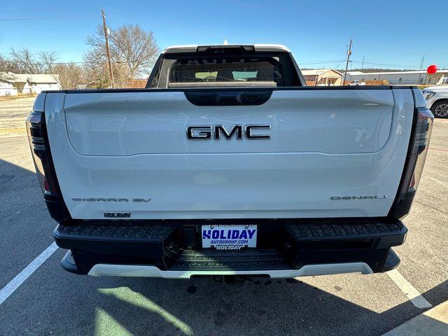 2025 GMC Sierra Extended Range Denali