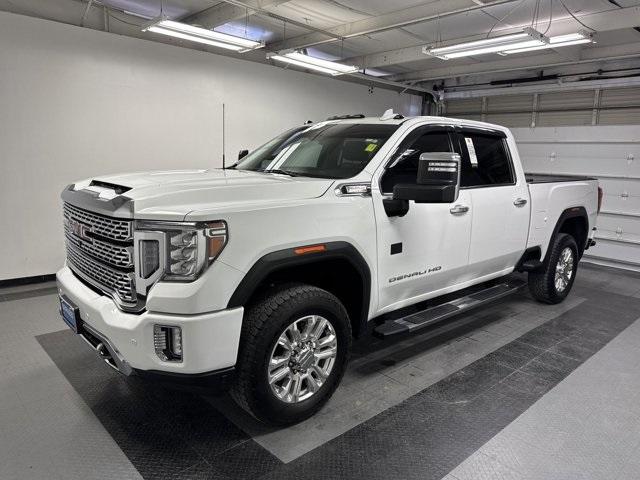 2023 GMC Sierra 2500HD 4WD Crew Cab Standard Bed Denali