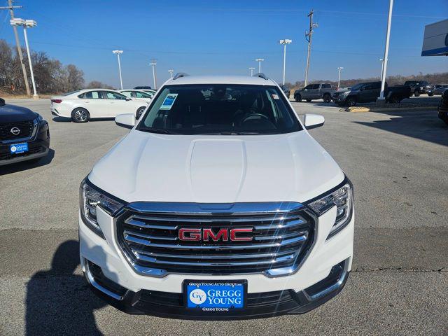 2024 GMC Terrain AWD SLT