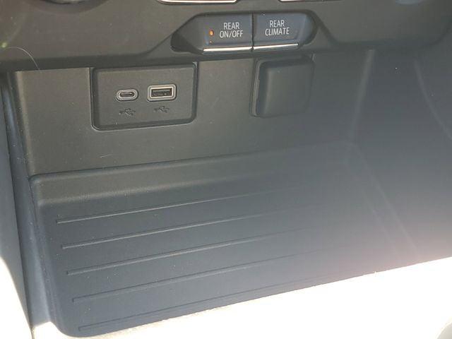 2023 Chevrolet Tahoe 4WD LS