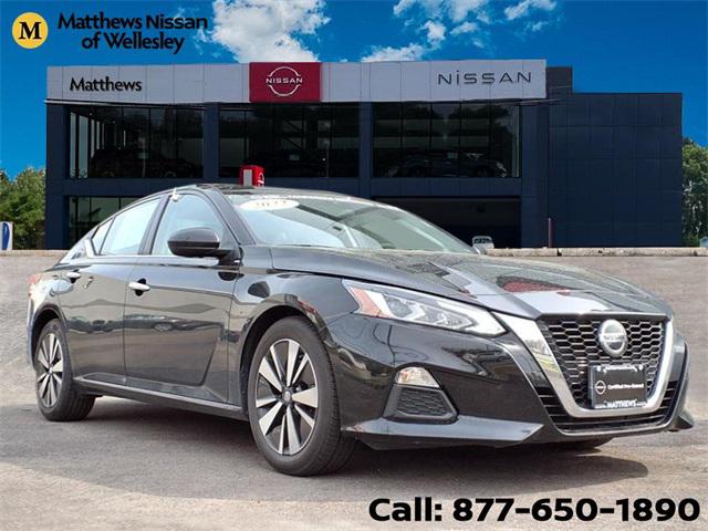 2022 Nissan Altima SV FWD for sale in Wellsley, MA