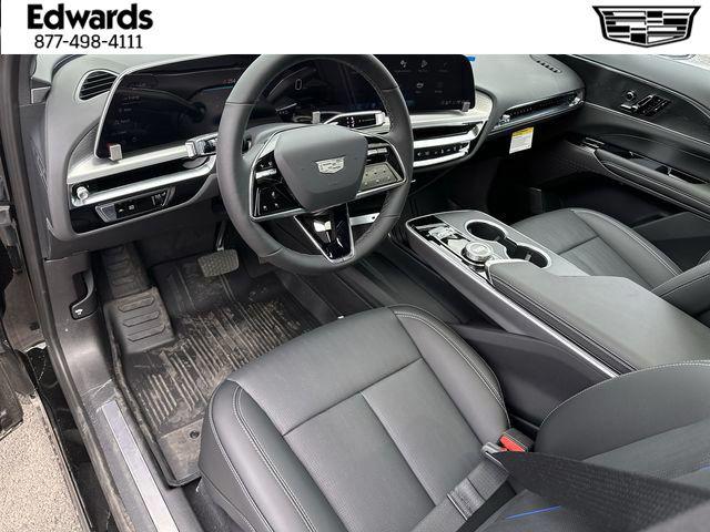 2025 Cadillac iQ Sport 1 RWD