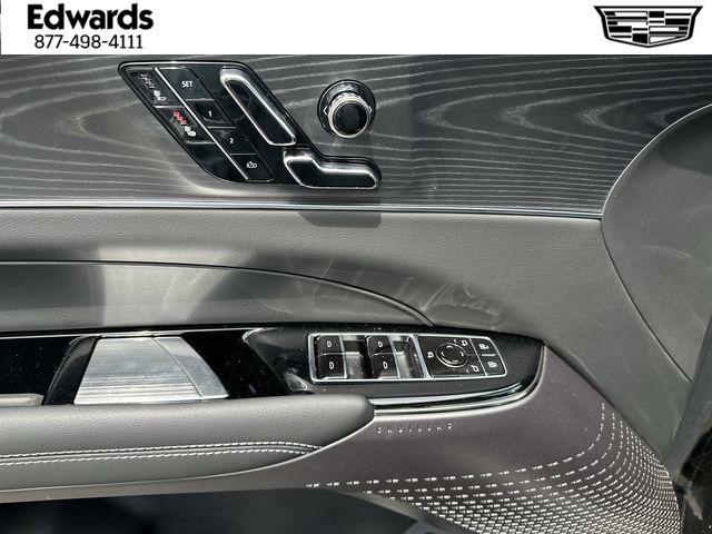 2025 Cadillac iQ Sport 1 RWD