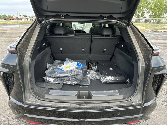 2025 Cadillac iQ Sport 1 RWD
