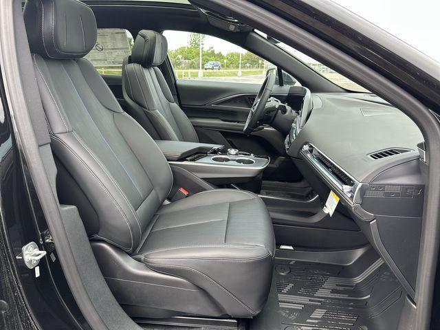 2025 Cadillac iQ Sport 1 RWD