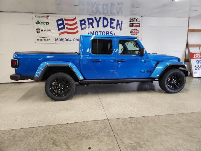 2025 Jeep Gladiator GLADIATOR NIGHTHAWK 4X4