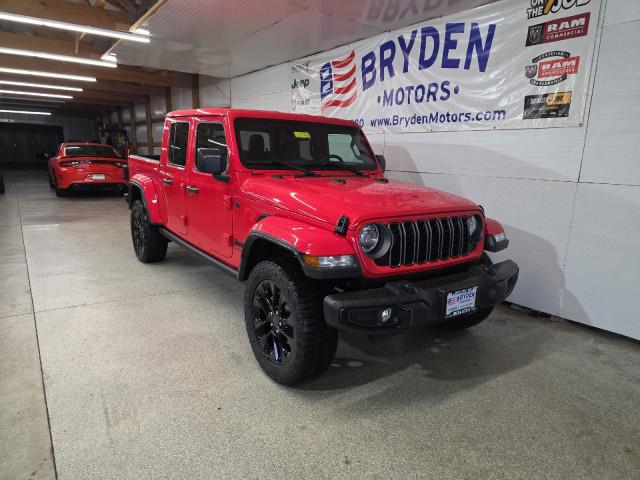2025 Jeep Gladiator GLADIATOR NIGHTHAWK 4X4