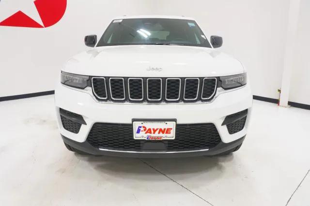 2025 Jeep Grand Cherokee GRAND CHEROKEE LAREDO 4X2