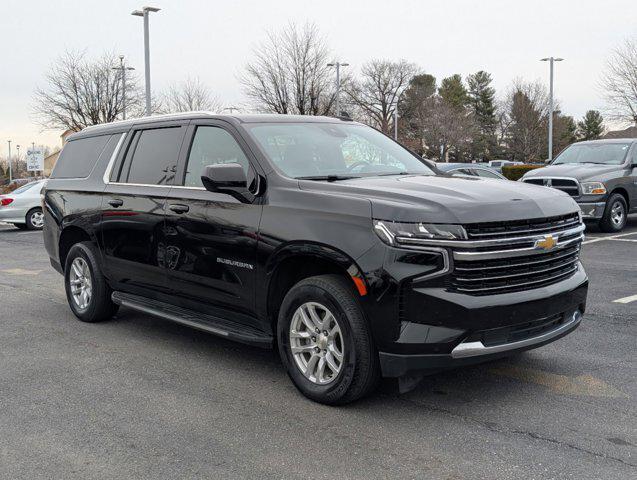 2023 Chevrolet Suburban 4WD LT