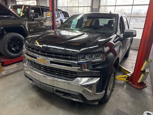 2022 Chevrolet Silverado 1500 LTD 4WD Crew Cab Short Bed LT